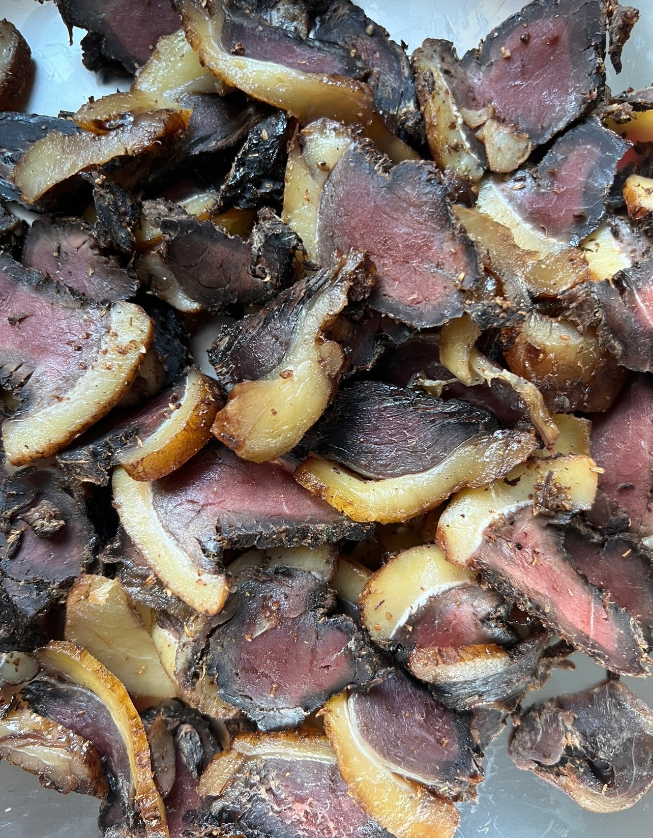 1kg Traditional Wet And Fatty Sliced Biltong