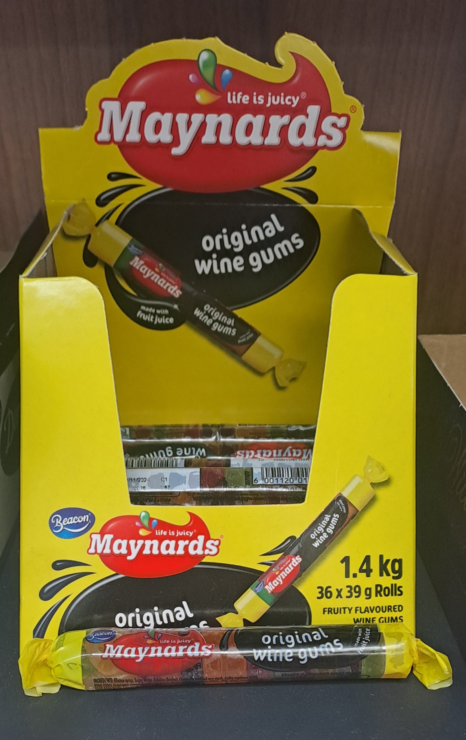 Maynard Ruit Gums Maynards Original Wine Gums – Classic Chewy Fruit Sweets 39g – Front ...
