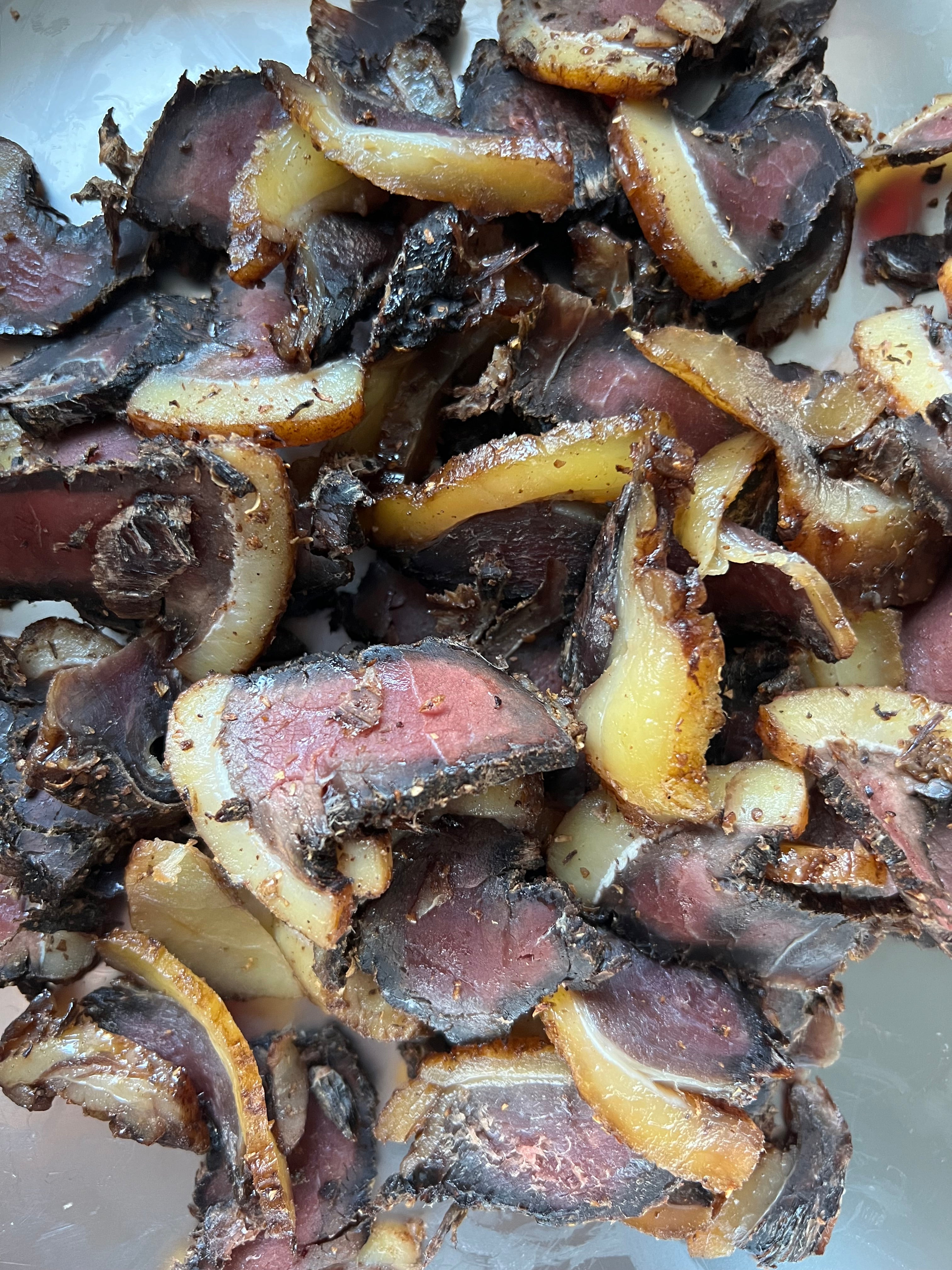 Traditional Wet And Fatty Sliced Biltong 500g
